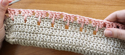 Create Your Own Stylish Crochet Two Color Tote Market Bag &ndash; Perfect for Eco-Friendly Shopping!
