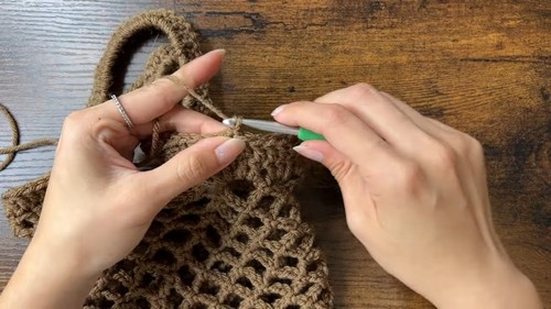 Create Your Own Stylish Crochet Foldable Fruit Market Bag &ndash; A Practical Eco-Friendly Solution