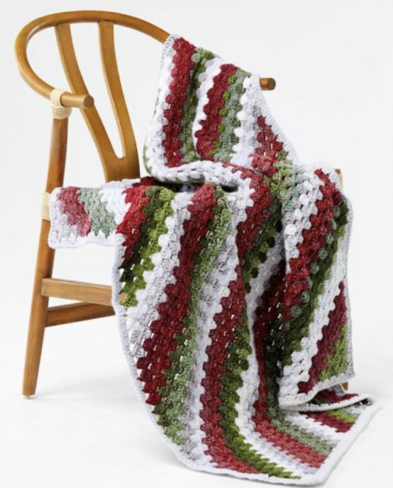 Elegant Crochet Diagonal Granny Stripe Throw: A Timeless Addition to Your Home Decor Elegant Crochet Diagonal Granny Stripe Throw: A Timeless Addition to Your Home Decor
