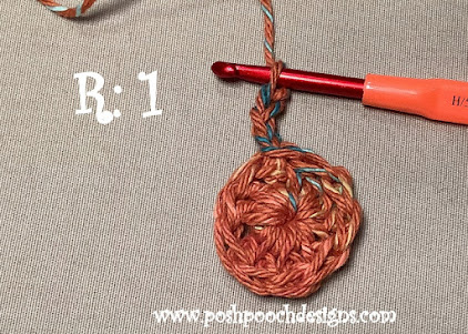 Create a Stylish and Functional Crochet Pie Pan/Plate Cozy to Keep Your Pies Warm