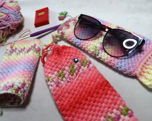 Create Your Own Crochet Soft Sunglasses Case - A Stylish and Functional Accessory