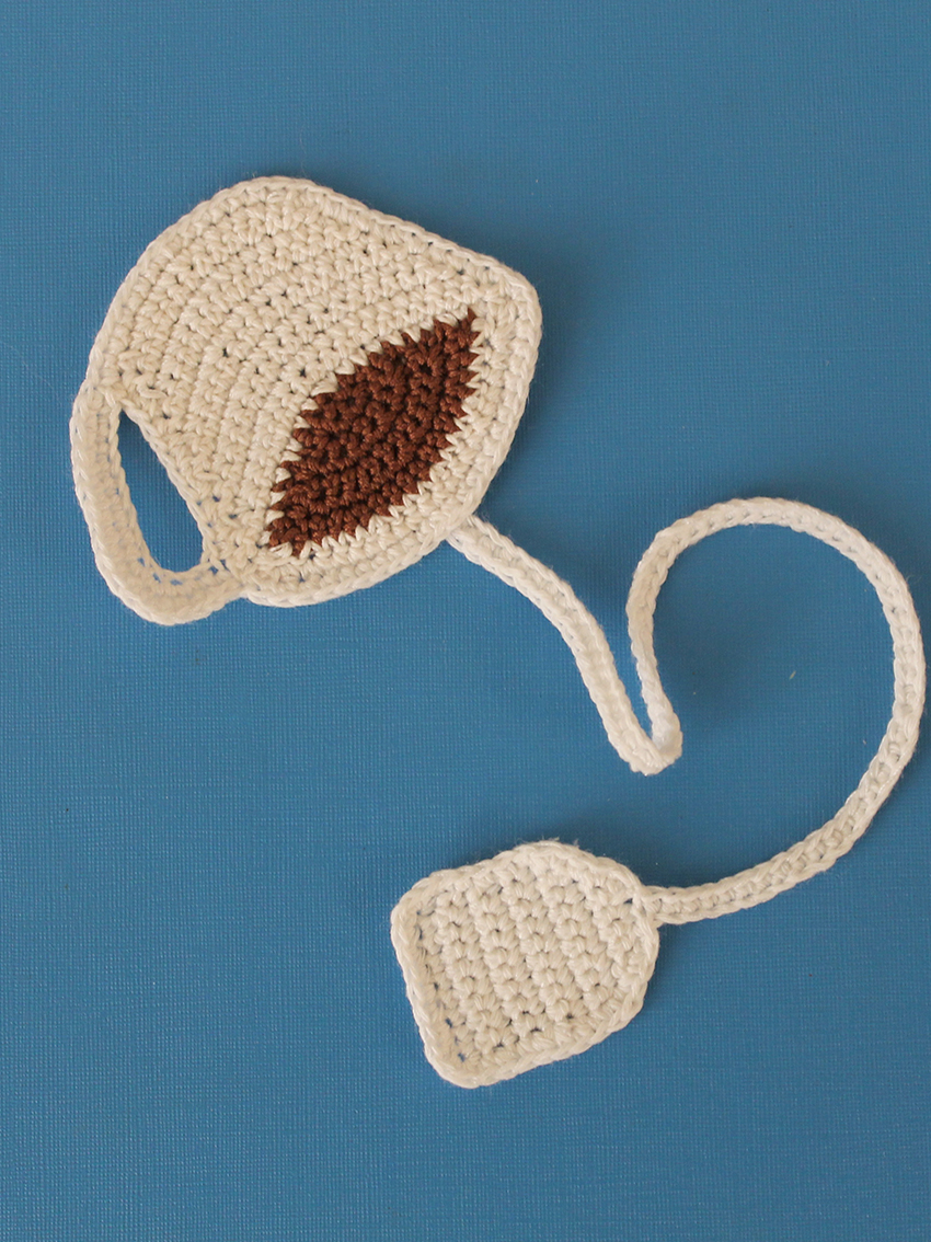 Create Your Adorable Crochet Cup of Coffee Bookmark for Cozy Reading Sessions