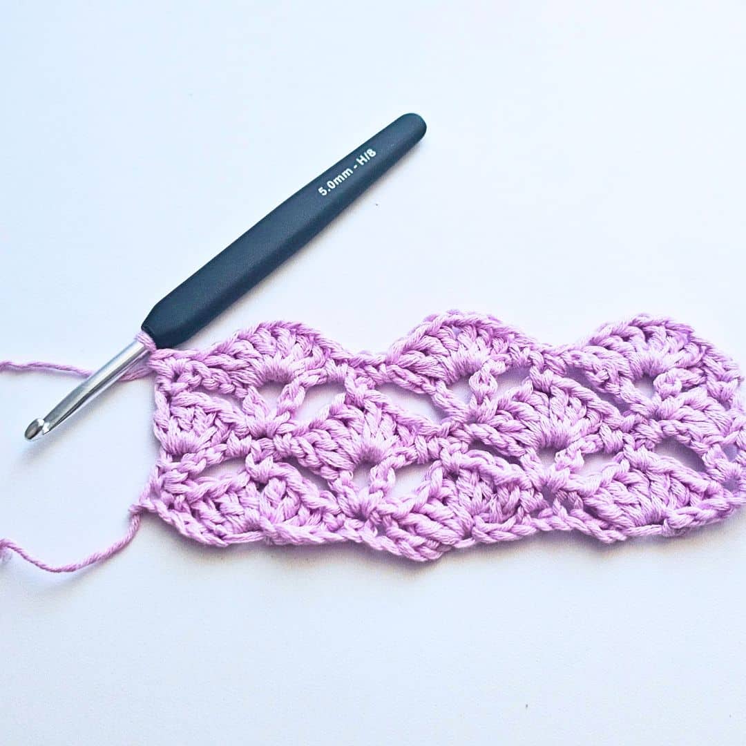How to Master the Beautiful Crochet Fantail Shell Stitch for Your Next Project