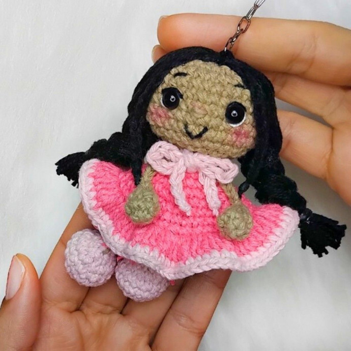 Create a Charming Mini Doll Keychain: Step-by-Step Crochet Guide