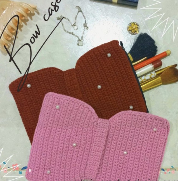 Create Your Own Stylish Crochet Bow Case for Organizing Makeup and Accessories Create Your Own Stylish Crochet Bow Case for Organizing Makeup and Accessories