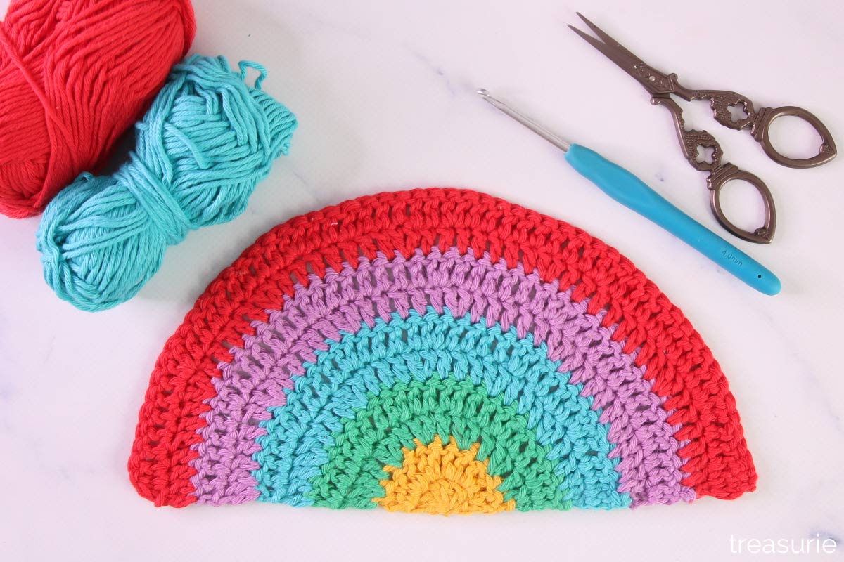 Crafting the Perfect Crochet Half Circle: Complete Guide for Creatives