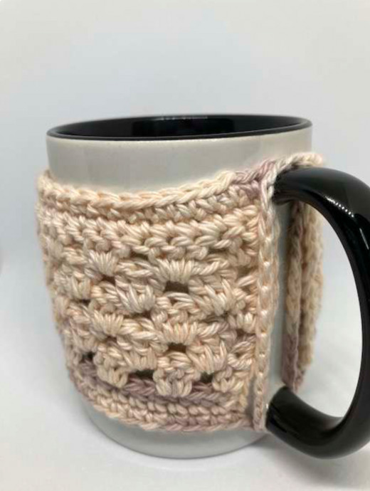 Create a Beautiful Crochet Mug Cozy: A Step-by-Step Guide to Enhance Your Coffee Experience
