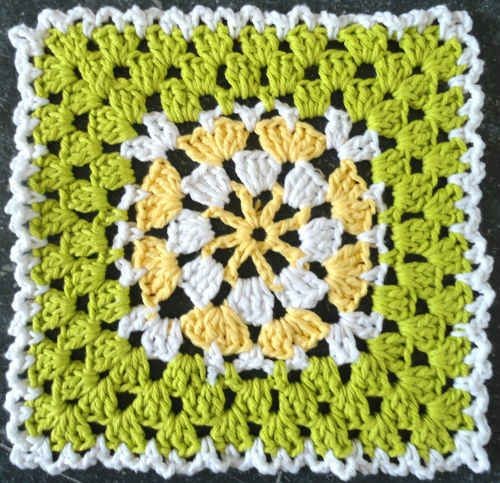 Create Your Own Charming Granny Spokes Crochet Dishcloth - Step-by-Step Guide Create Your Own Charming Granny Spokes Crochet Dishcloth - Step-by-Step Guide