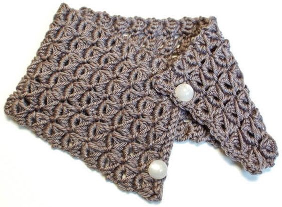 Create Your Own Elegant Crochet Broomstick Lace Cowl - A Step-by-Step Guide Create Your Own Elegant Crochet Broomstick Lace Cowl - A Step-by-Step Guide