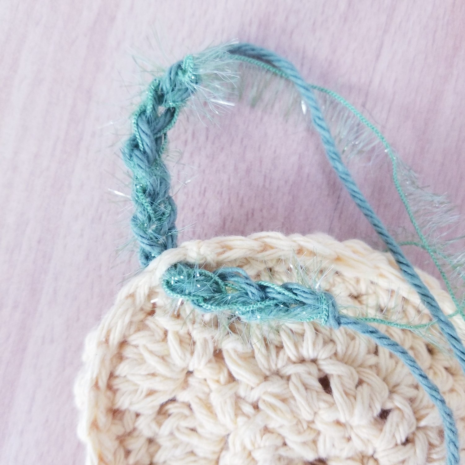 Crochet Lemon Dish Scrubbies: A Fun and Eco-Friendly Kitchen Essential