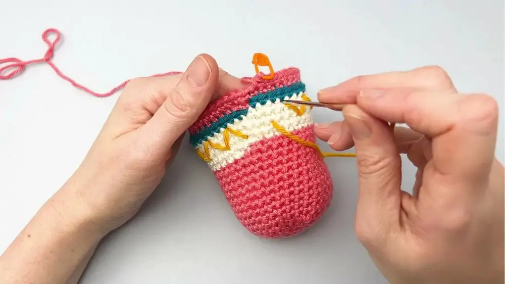 Create Your Own Crochet Folk Bunny: A Step-by-Step Guide for Handmade Joy