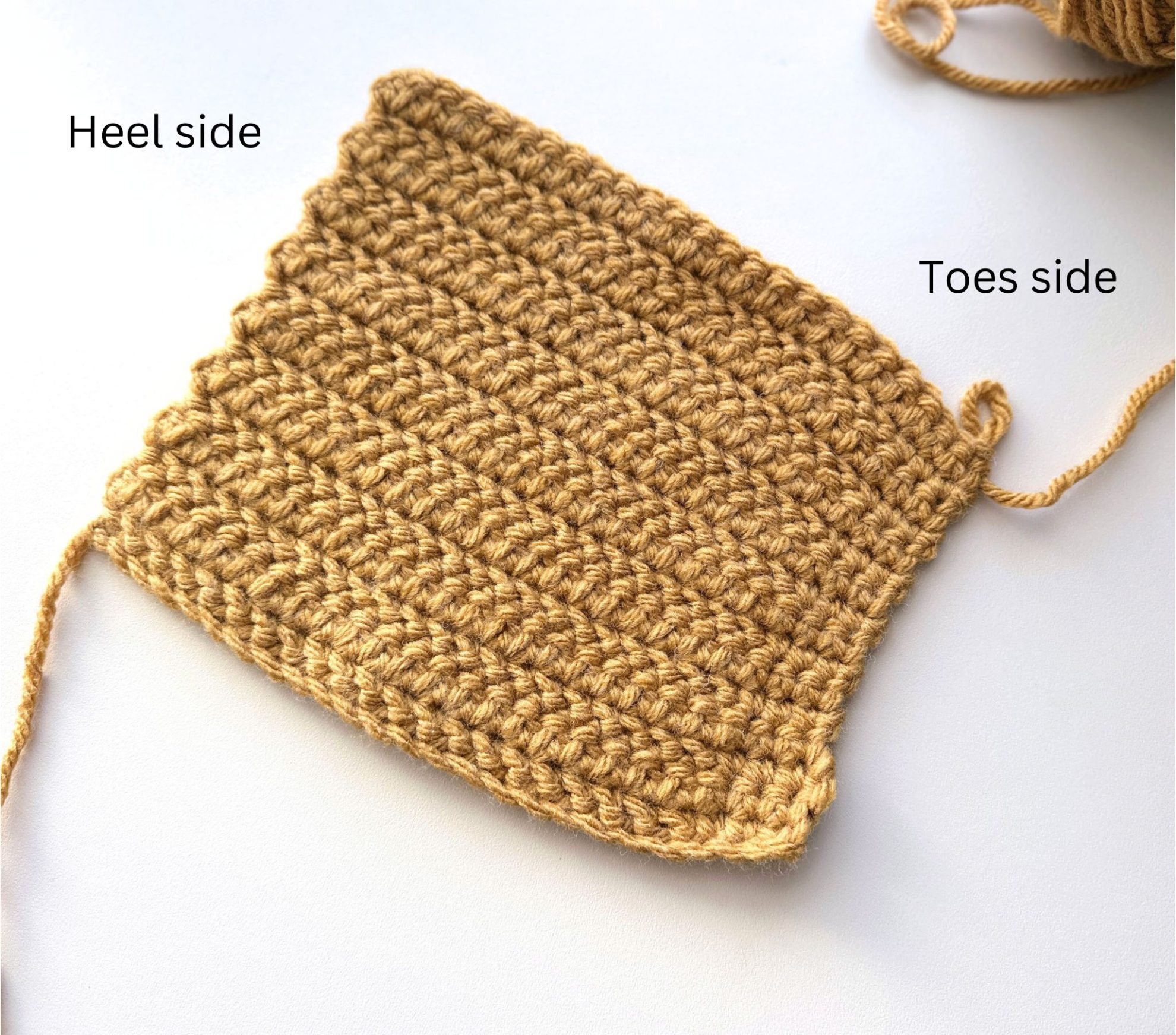 Cozy Crochet Slippers: A Step-by-Step Guide to Crafting Your Own Comfy Footwear