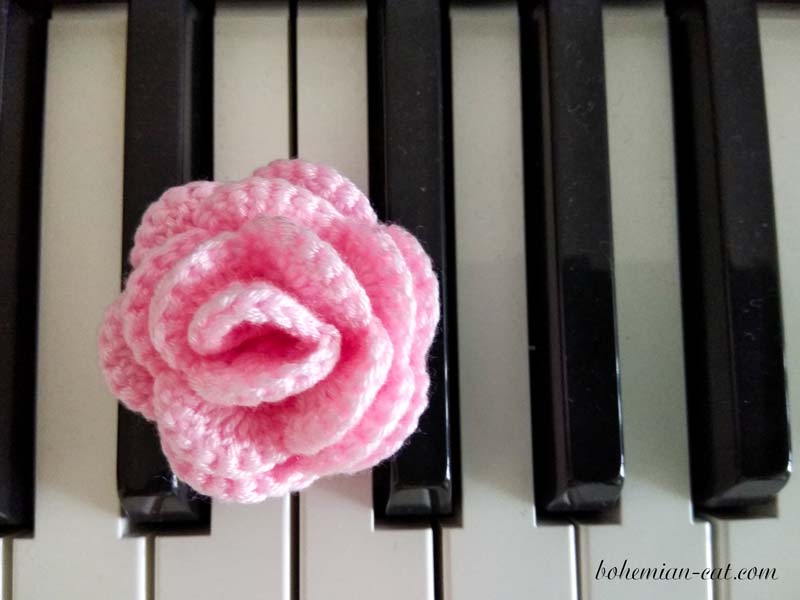 Create a Beautiful Crochet Rose: Step-by-Step Guide for All Skill Levels