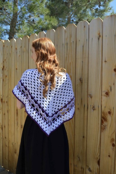 Crochet a Granny Shawl