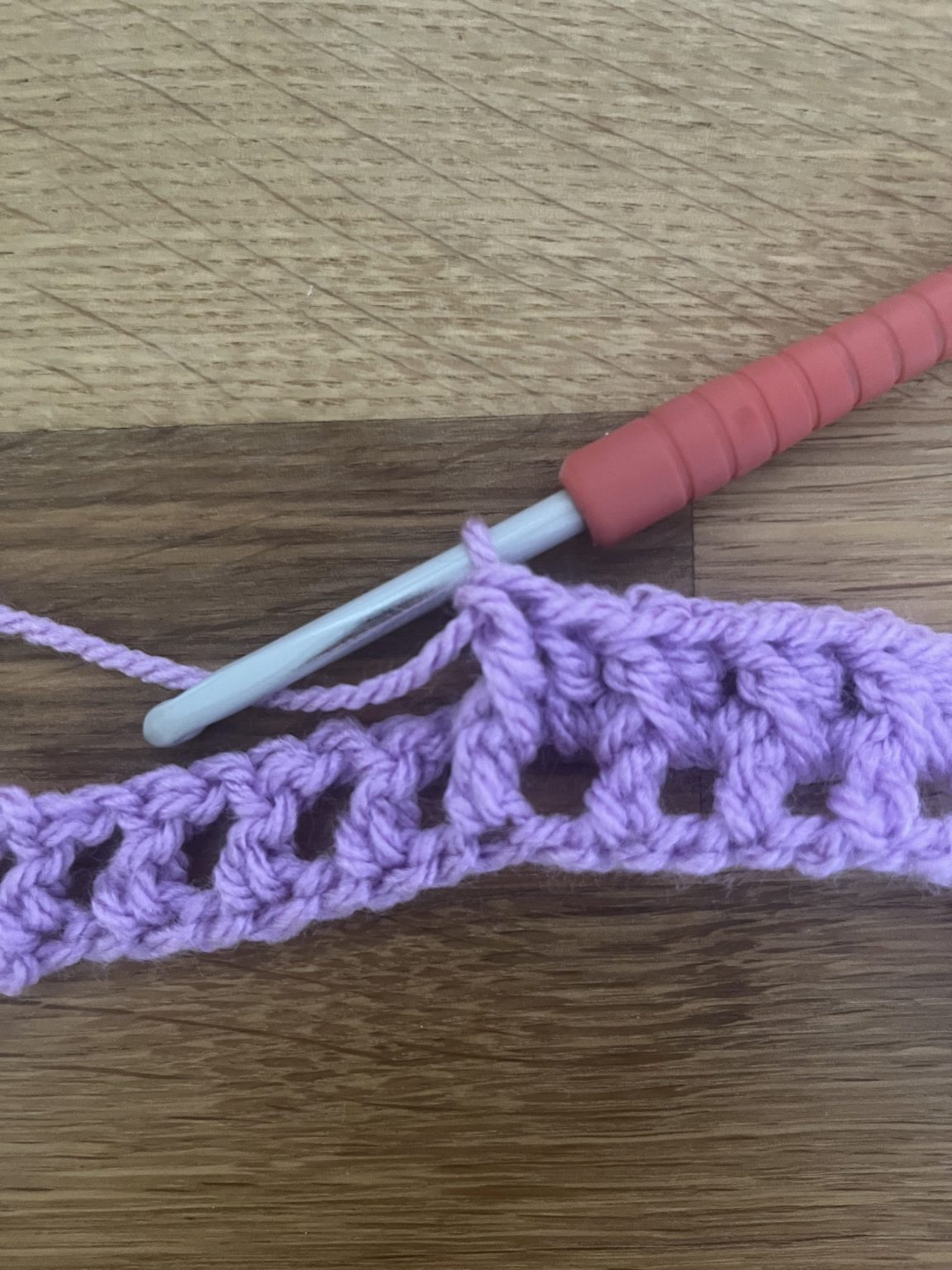 Crochet Roma Infinity Scarf Pattern: A Stylish and Cozy Accessory for Every Wardrobe