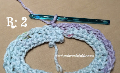 Crochet Chunky Bloom Infinity Scarf - Cozy Fashion Accessory for Stylish Winters