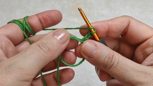 Create Your Own Crochet Mini Basket: A Step-by-Step Guide