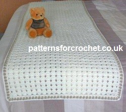 Create a Beautiful Crochet Bed Runner: Step-by-Step Guide and Essential Materials Create a Beautiful Crochet Bed Runner: Step-by-Step Guide and Essential Materials