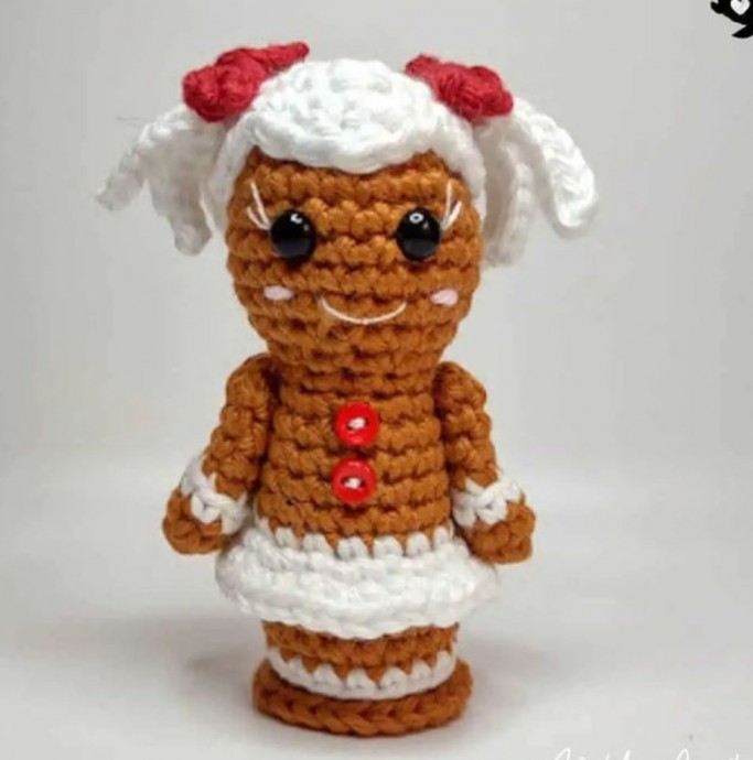 Crochet Gingerbread Girl