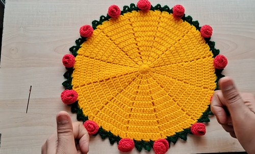 Create Your Own Stunning Flower Blanket: A Complete Crochet Guide