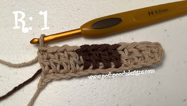 Create Cozy Crochet Checked Mug Rugs: A Step-by-Step Guide
