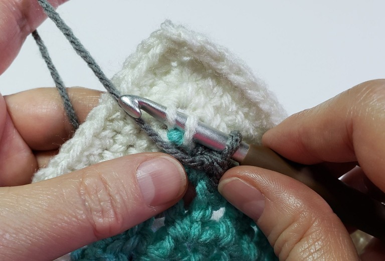 Create Stunning Pebbled Star Afghan Square - A Beautiful Crochet Pattern with Detailed Instructions