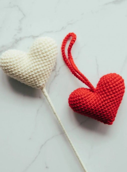 Discover the Timeless Craft of Crochet with a Beautiful Love Heart Design Discover the Timeless Craft of Crochet with a Beautiful Love Heart Design