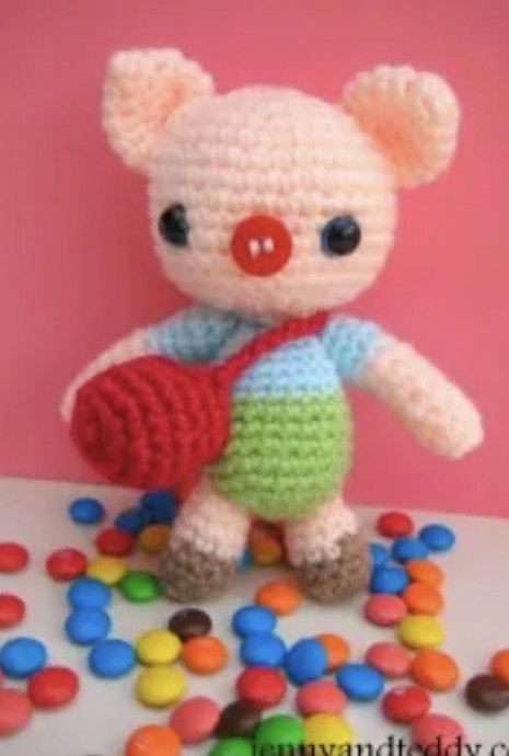 Create Your Own Adorable Pig Amigurumi: Easy Step-by-Step Guide with Materials and Instructions Create Your Own Adorable Pig Amigurumi: Easy Step-by-Step Guide with Materials and Instructions