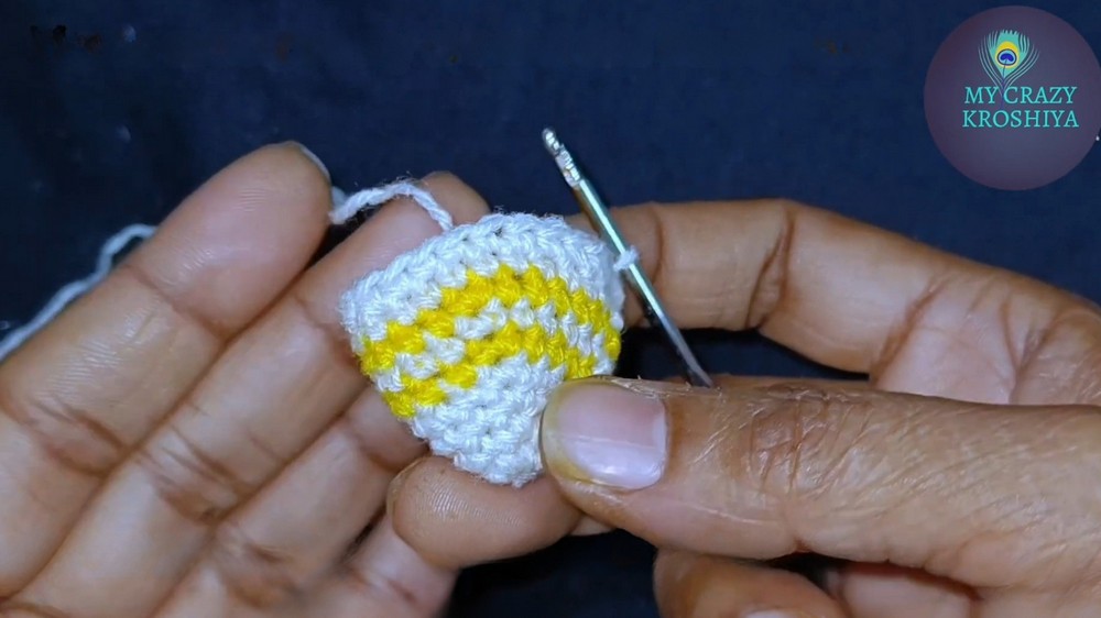 Create Your Own Adorable Crochet Fish Amigurumi Keychain - A Step-by-Step Guide