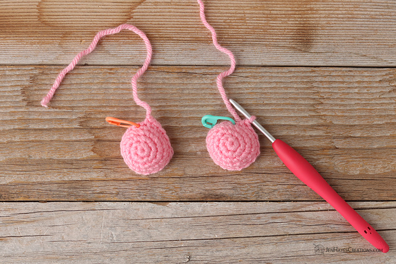 Create Your Adorable Crochet Puffy Heart Keychain: A Fun DIY Tutorial