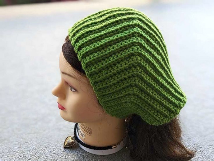 How to Crochet a Vintage-Inspired Kerchief Bandana – A Stylish Accessory for Any Outfit