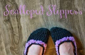 Crochet Scalloped Slippers