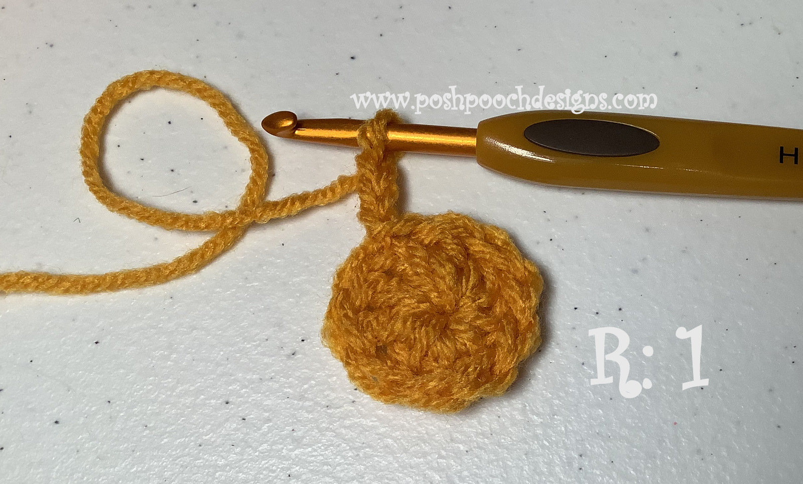 Crochet Toilet Paper Cover: A Charming Craft for Your Bathroom Decor