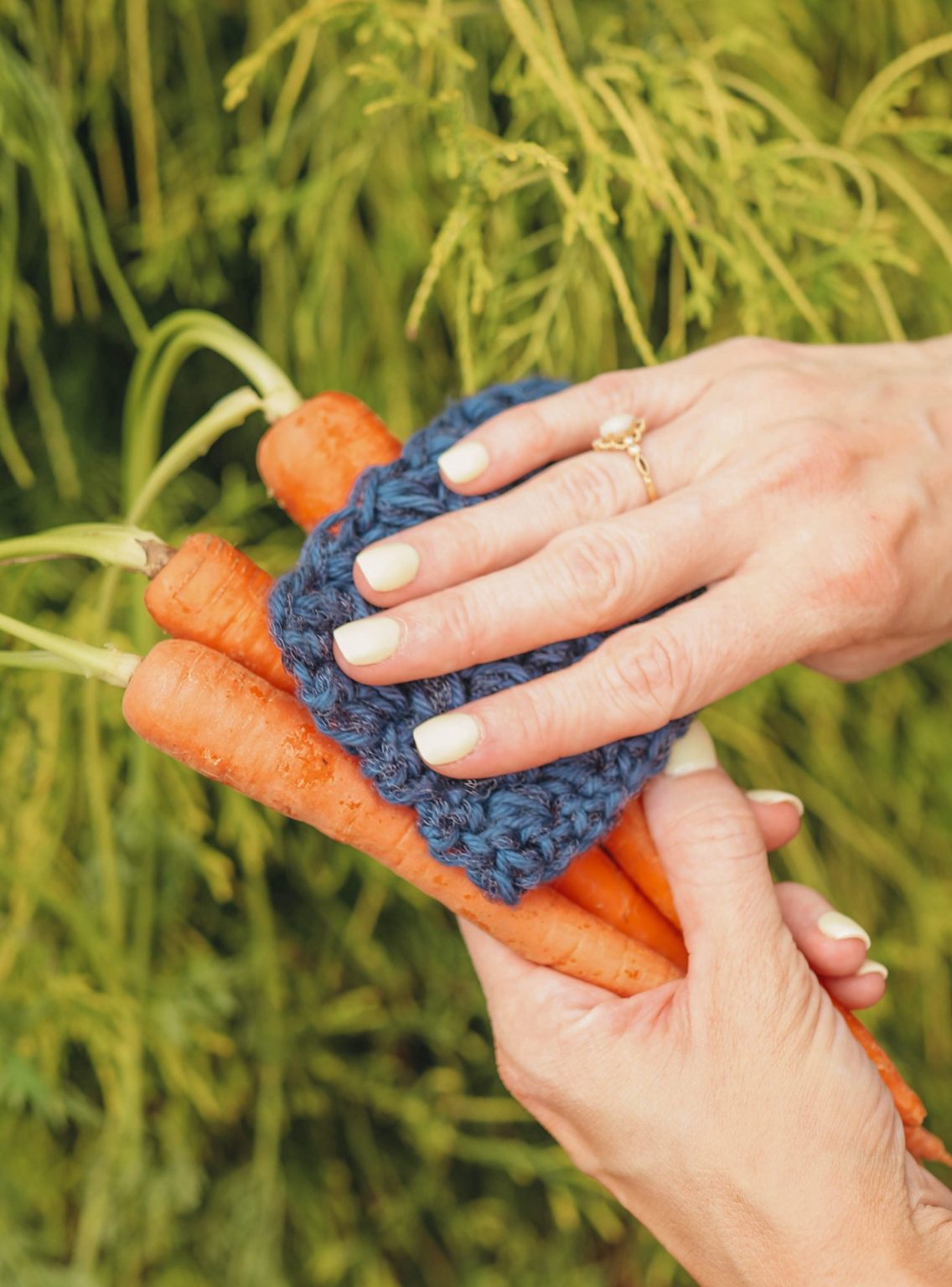 How to Crochet Beautiful Bags and Scrubbers: A Comprehensive Guide