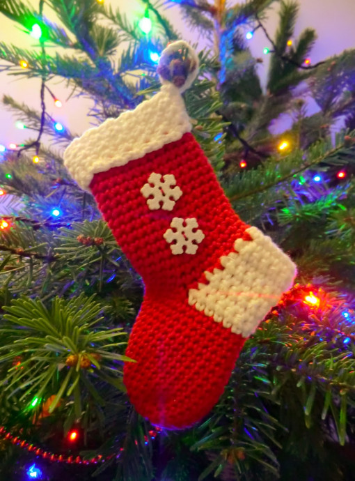 Create Your Own Crochet Christmas Stocking: A Festive DIY Guide