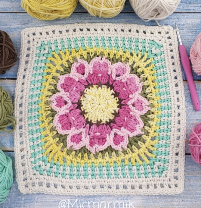 Talking to Mother Square Pattern