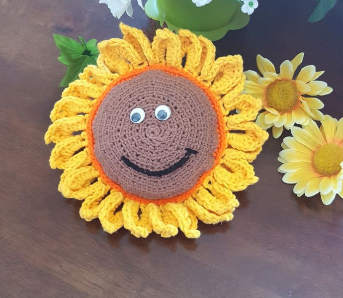 Create Your Own Adorable Crochet Sunflower Amigurumi - A Step-by-Step Guide Create Your Own Adorable Crochet Sunflower Amigurumi - A Step-by-Step Guide