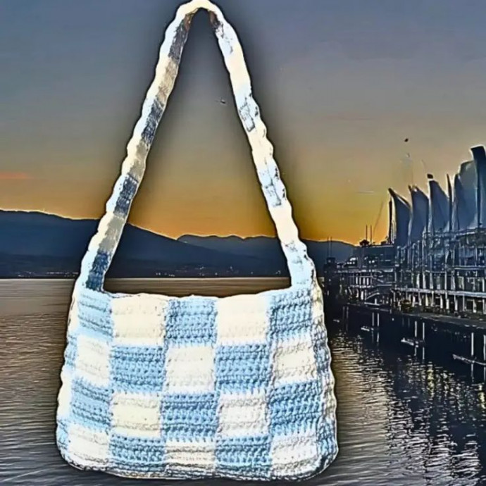Crochet Checkered Shoulder Bag Crochet Checkered Shoulder Bag