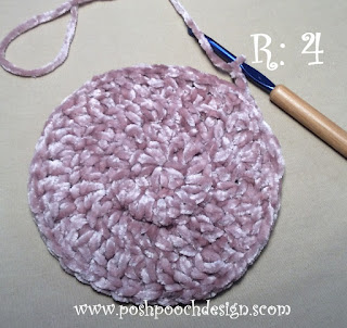 Create Your Own Adorable Crochet Velvet Bunny Pillow – Easy DIY Tutorial