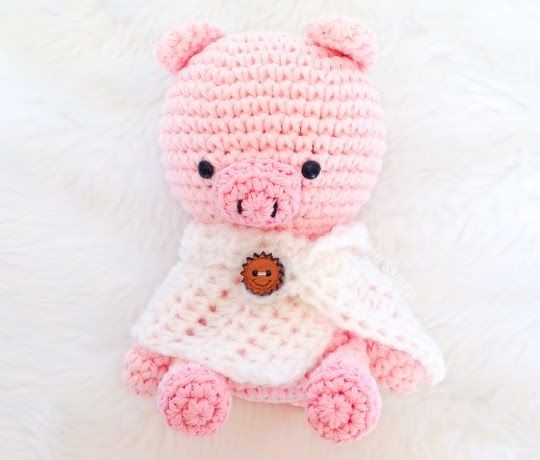 Crochet Pig in a Blanket