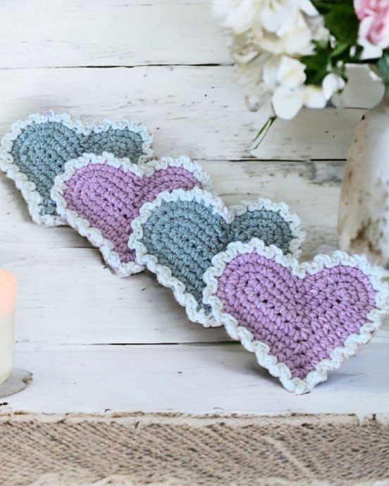Crochet Adorable Heart (Free Pattern)