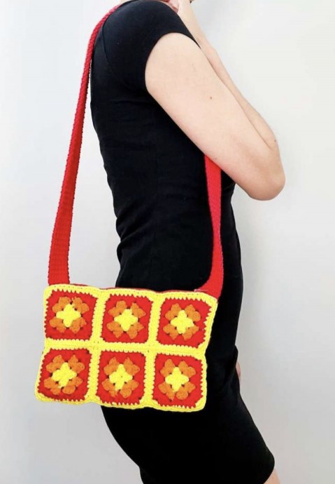 Granny Square Crossbody Bag