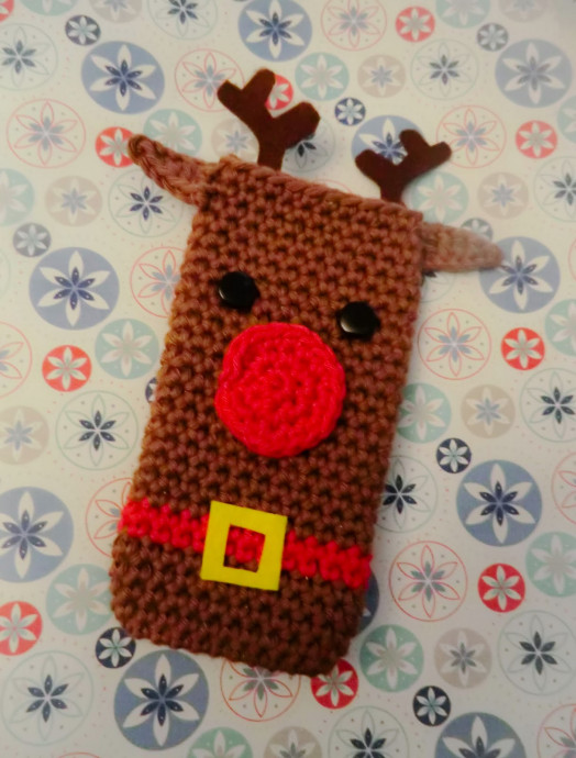 Create a Charming Crochet Reindeer Mobile Cosy for Festive Home Decor Create a Charming Crochet Reindeer Mobile Cosy for Festive Home Decor