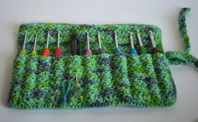 Organize Your Crochet Hooks Stylishly with the Crochet Clover Amour Hook Case Organize Your Crochet Hooks Stylishly with the Crochet Clover Amour Hook Case