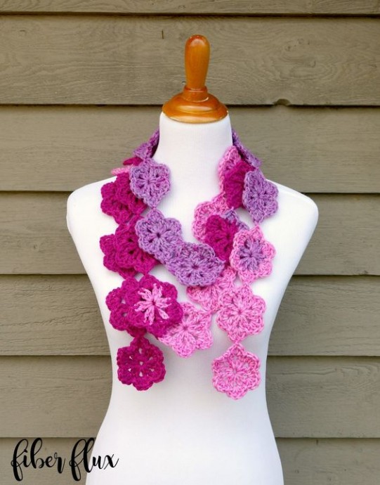 Crochet Maui Blossom Scarf