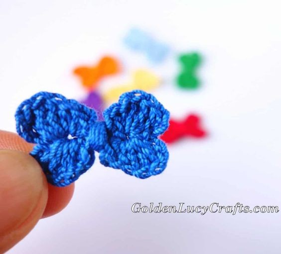 Crochet Mini Bow