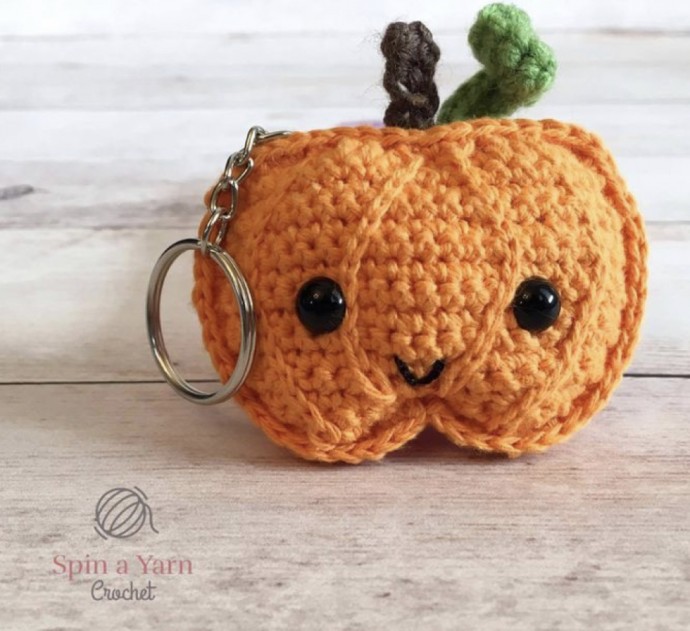 Pumpkin Keychain Free Crochet Pattern