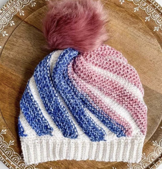 Crochet Swirl Tunisian Hat (Free Pattern)