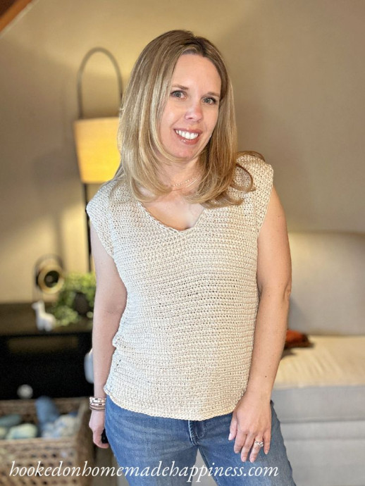 Crochet Tunisian Tee: A Stylish and Versatile Handmade Piece for Your Wardrobe