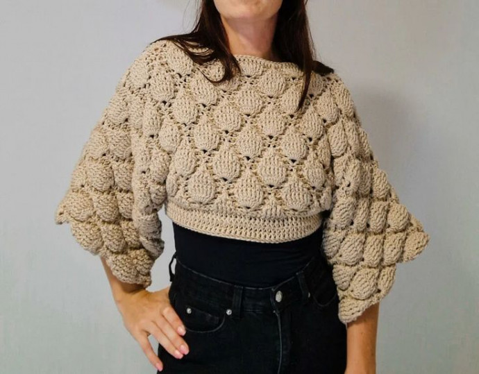 Master the Art of Crocheting the Figs Oversized Crop Sweater with Detailed Step-by-Step Guide